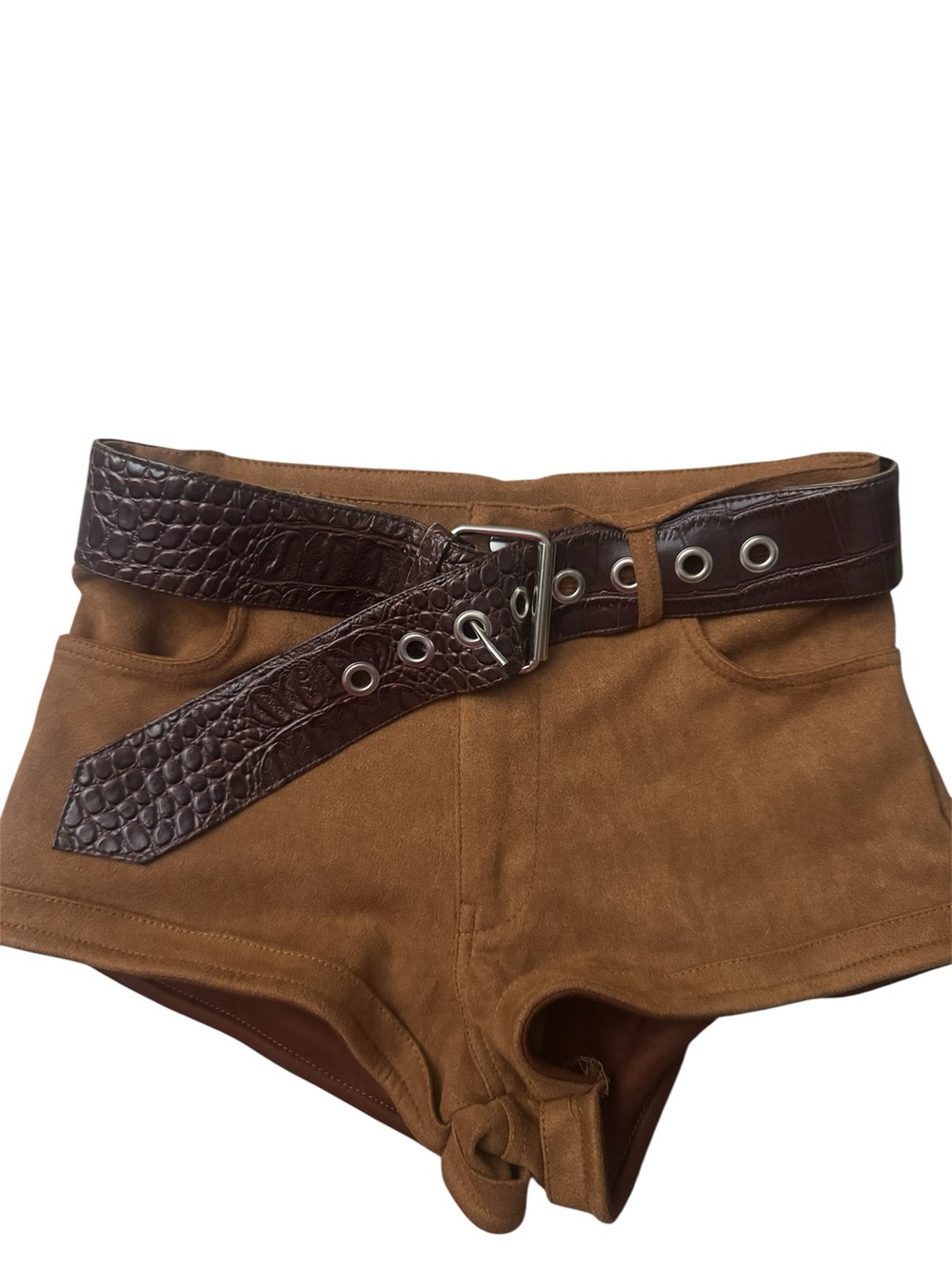 Fashion nova Brown suede shorts with crocodile belt